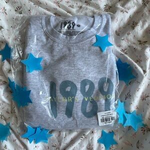Taylor Swift Spotify Fans First Heather Gray Crewneck 1989 (Taylor's Version)